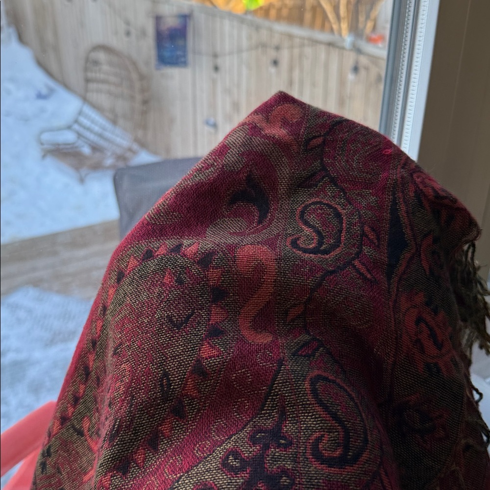 Pashmina - Picture 2 of 3